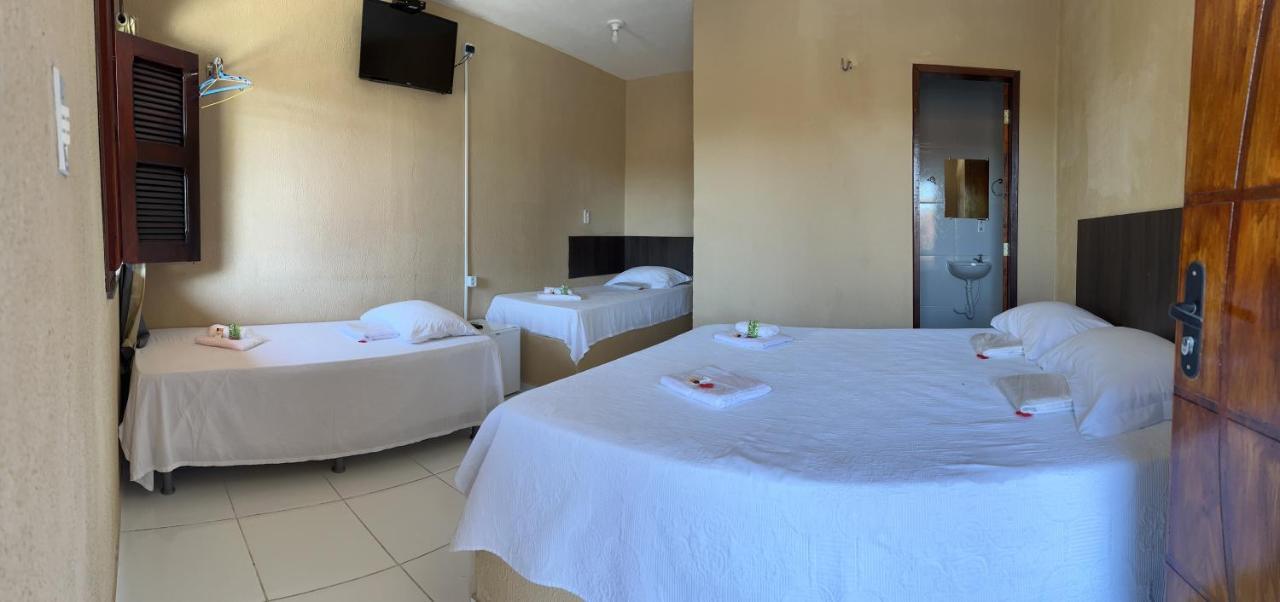 Hotel Pinto Martins Camocim Esterno foto