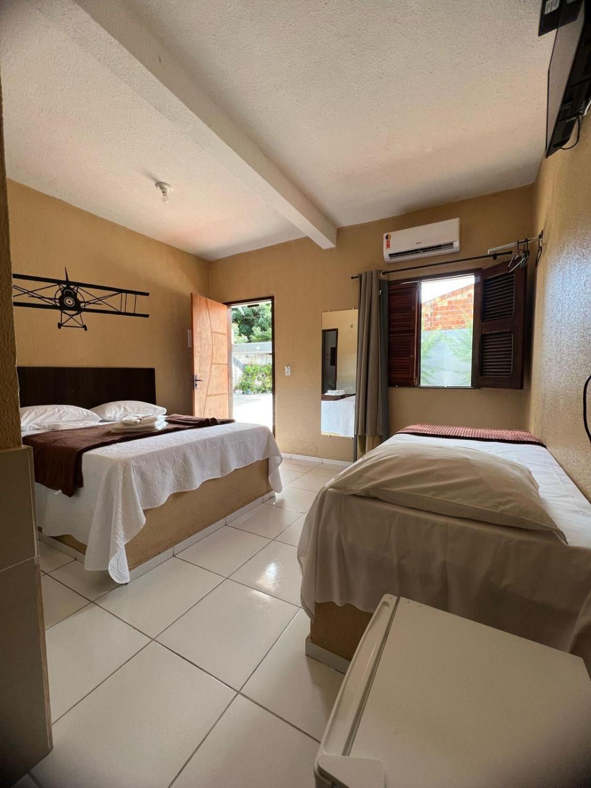 Hotel Pinto Martins Camocim Esterno foto