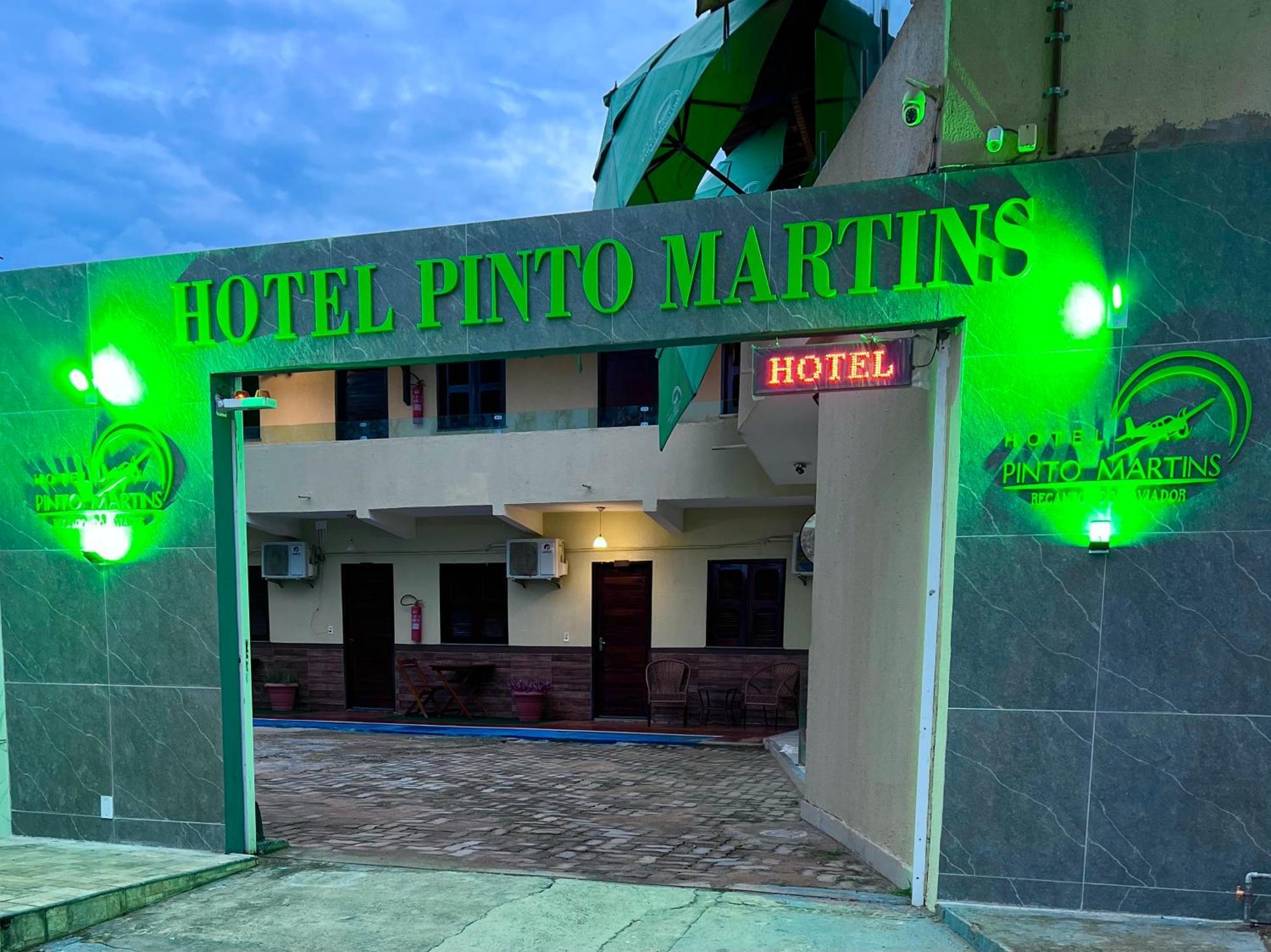 Hotel Pinto Martins Camocim Esterno foto
